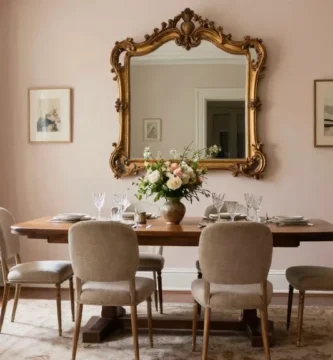 18 Mirrors in Dining Room Wall Ideas for Depth