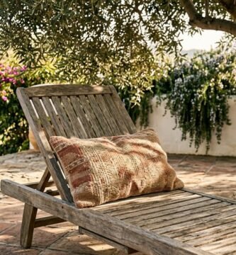 best outdoor pillows 2027 selection