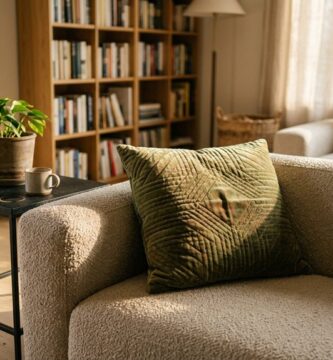 five best sofa throw pillows